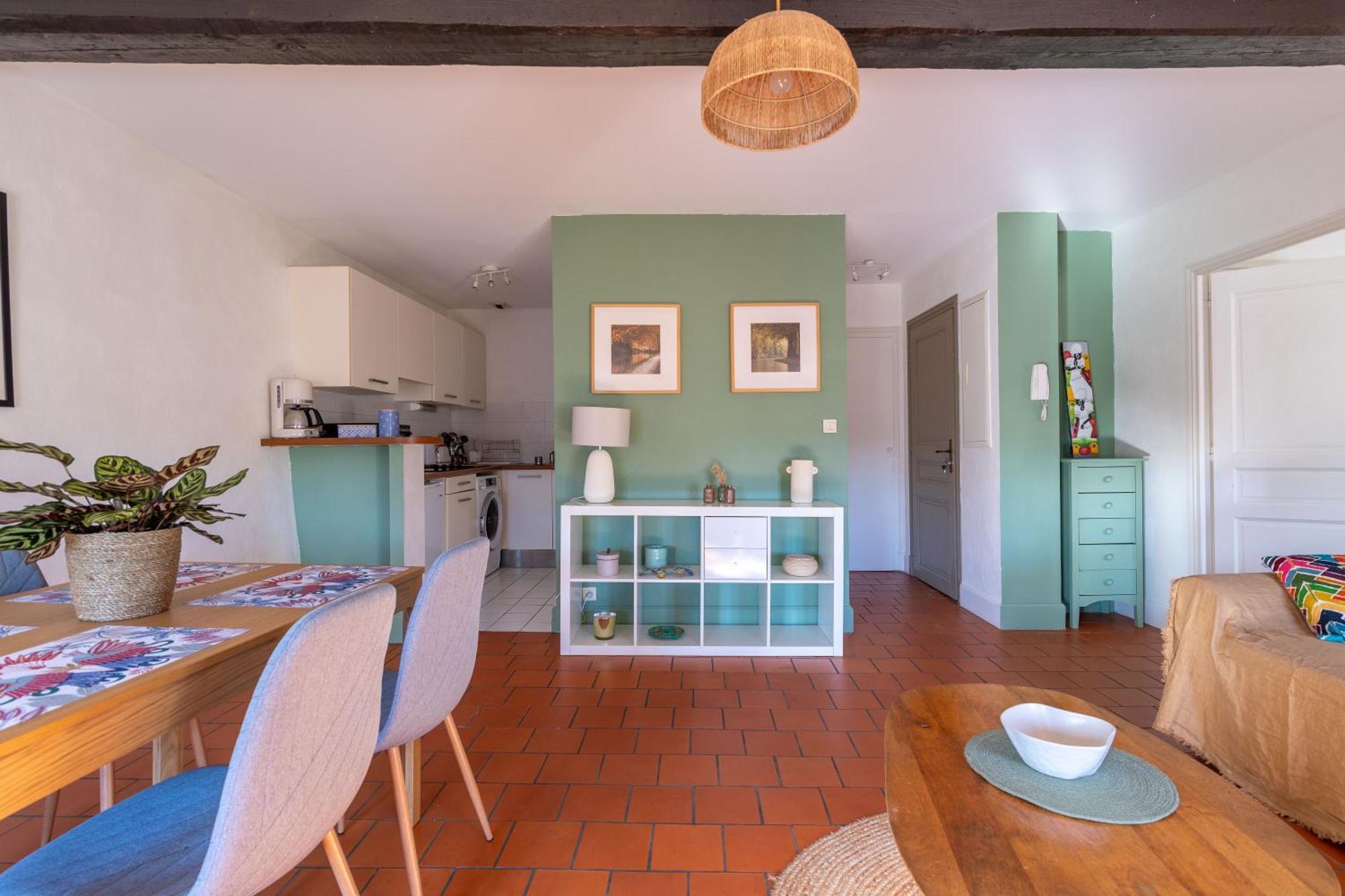 Bel Appartement Avec Cour Au Coeur De La Bastide カルカソンヌ エクステリア 写真