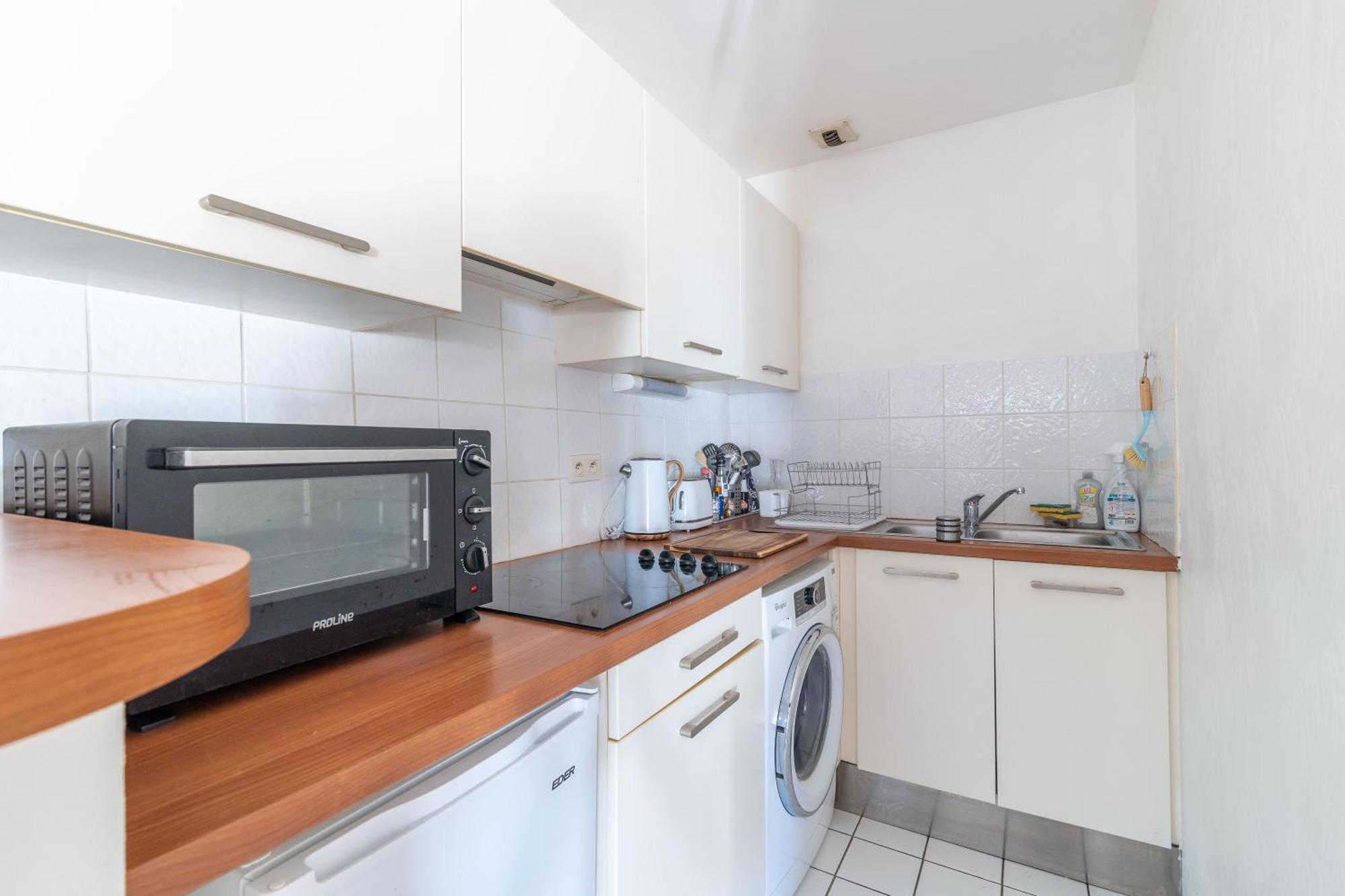 Bel Appartement Avec Cour Au Coeur De La Bastide カルカソンヌ エクステリア 写真